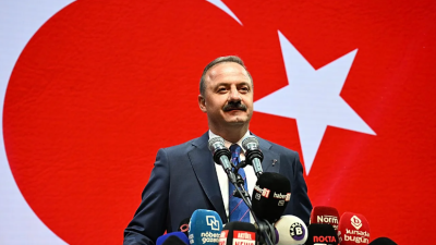 Ağıralioğlu'ndan 2028 Hedefi: "Milletin İradesine Sahip Çıkacak Tek Kayyum, Anahtar