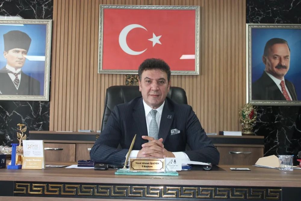"Türkiye Borç Sarmalına Sürükleniyor"