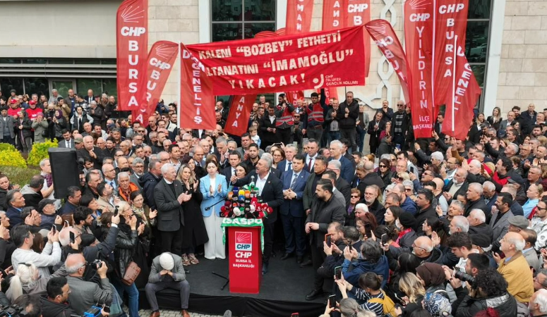 Bursa Büyükşehir Belediye Başkanı Mustafa Bozbey'in tutuklanarak görevden alınmasının yankıları